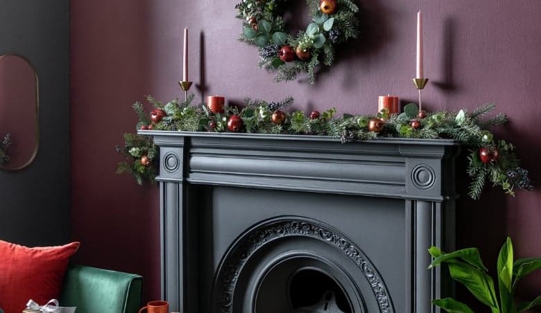 Habitat 6ft Foliage and Fruit Christmas GarlandnBy Argos