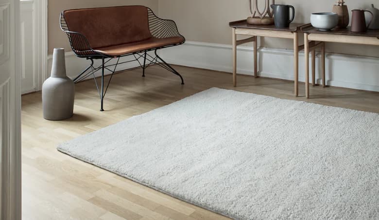 Off White Thor Rug by Decoraii