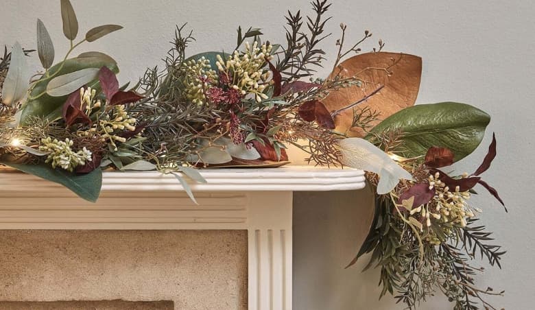 1.5m Pre Lit Autumn u0026 Christmas Garland By Lights4fun