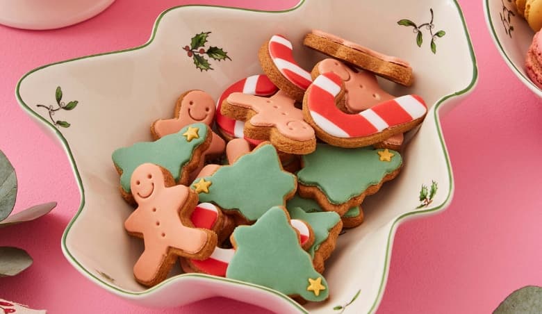 Christmas Crockery u0026 Serveware available via uFurnish.com