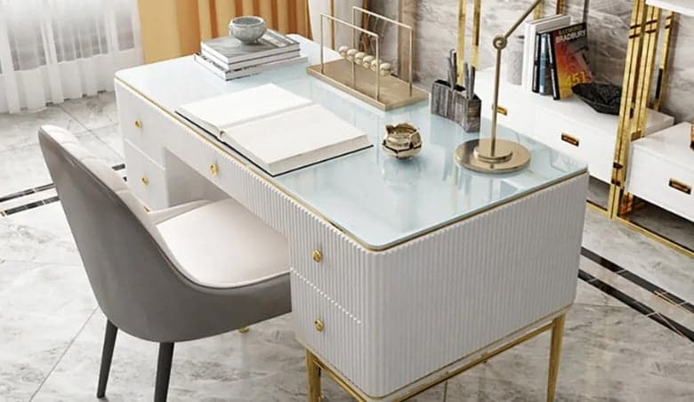 Bline Modern Executive Desk with Drawers in White by Homary