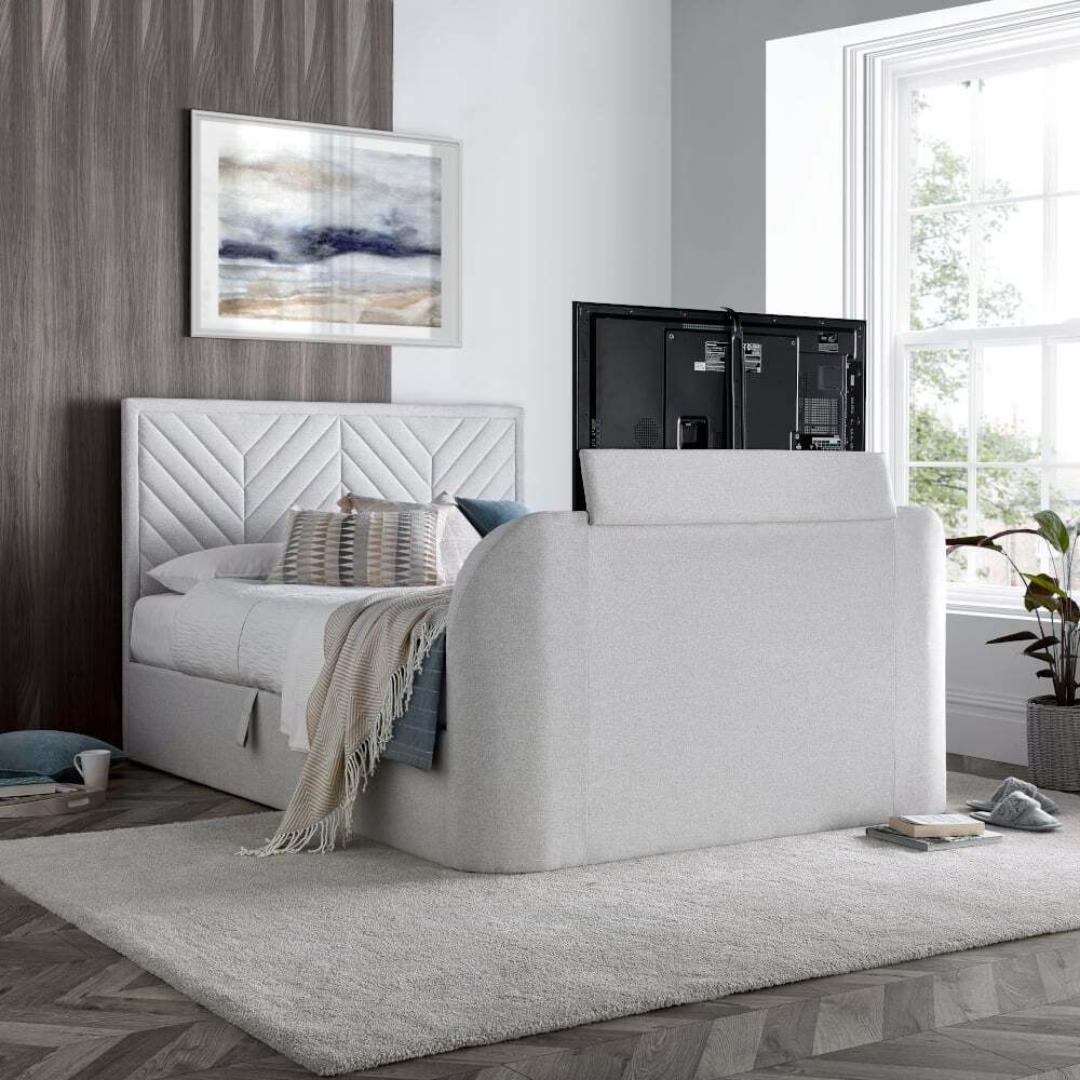 Choosing the Right TV for Your TV Bed (1)