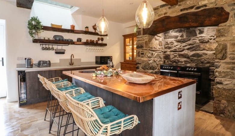 Plas Glan Yr Afron cottage image