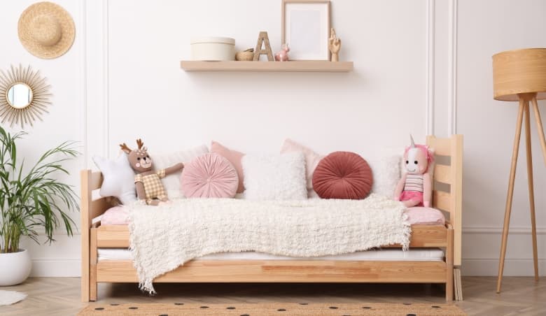 Children's bedding available via uFurnish.com
