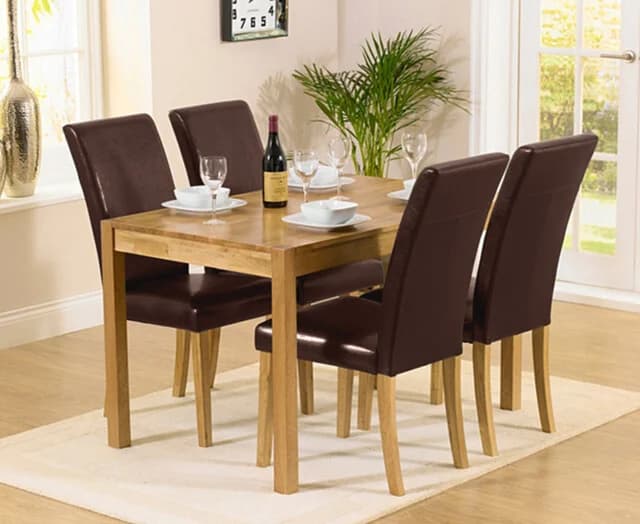 Assets product images oak furniture superstore gboakfursvxxmqqn york cm solid oak dining table with brown olivia chairs medium