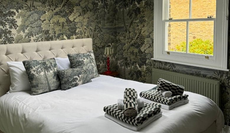 Camilla Bedroom