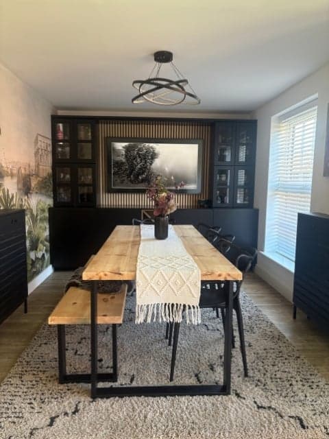 Leah Govier Dining Room 1