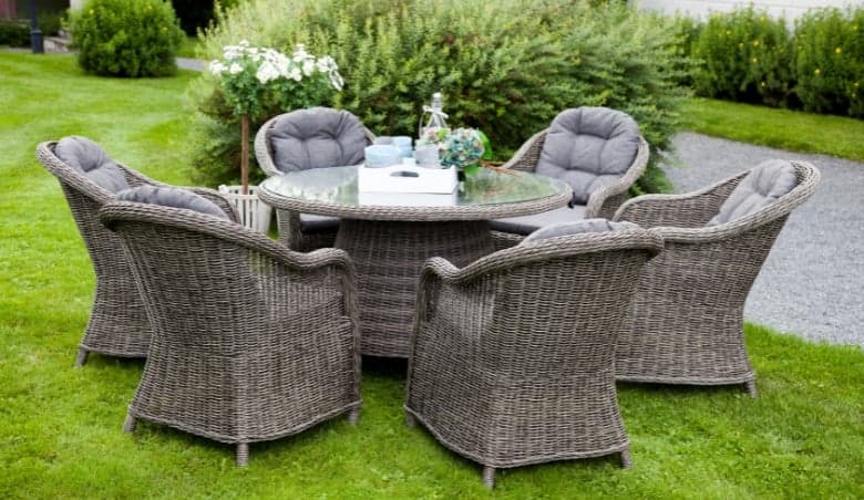 10 Best Outdoor Dining Table and Chair Sets