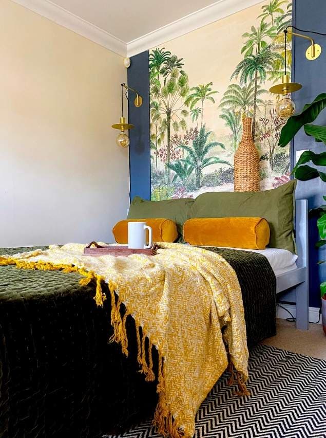 Ammarah Hasham Bedroom