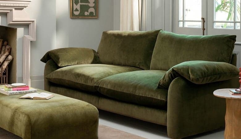 Green Sofa >