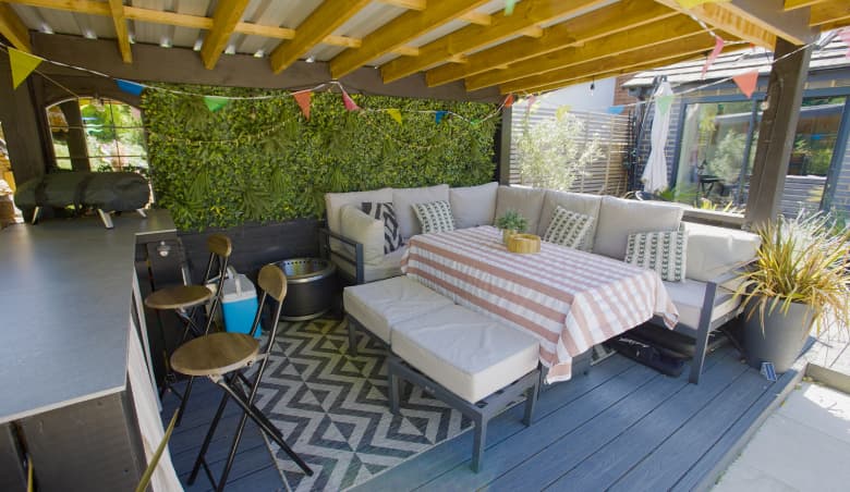 Laura Deller Pergola