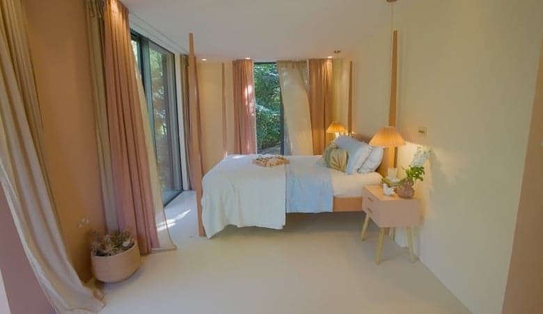 Master Bedroom Anna Jacobs