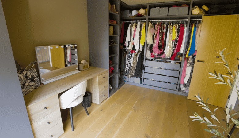 Lexi Carducci Walk In Wardrobe