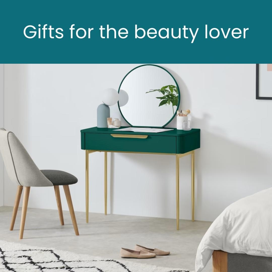 Gifts for beauty lovers