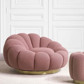 Selecting the Ideal Chair for Your Bedroom Blog Image