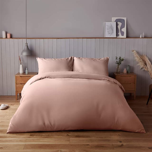 Assets product images sleepy people gbslpypliehxgv silentnight supersoft blush duvet set medium
