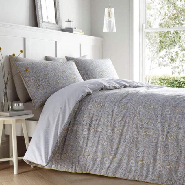 Assets product images sleepy people gbslpypldlafidfi jeff banks pour la maison metz duvet set medium