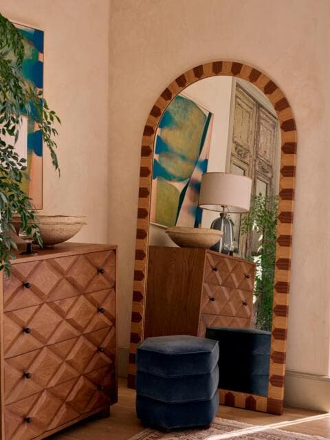 Assets product images soho home gbsoholtlzrtlojv anuel floor mirror medium