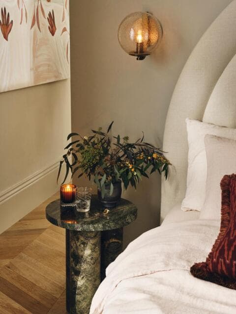 Assets product images soho home gbsoholtpratxetm eleni wall light flecked medium