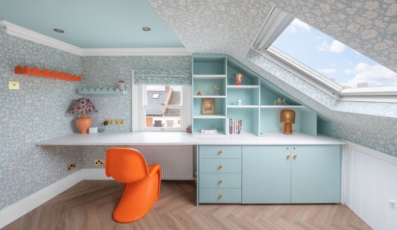 Camilla office