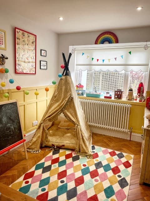 Nostalgic & Thrifted: Inside Kirstie Waterston’s Vintage Home