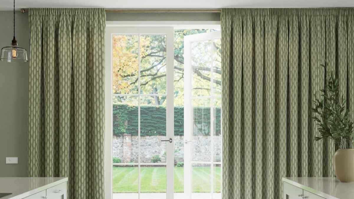 6 Popular Curtain Styles in the UK and How to Choose